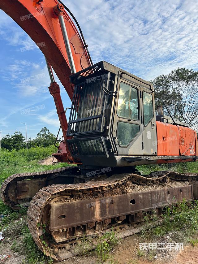 驾驶室整体（整机外观）