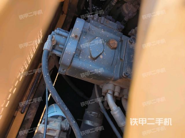 液壓泵室(大件艙室) 液壓泵室(大件艙室)