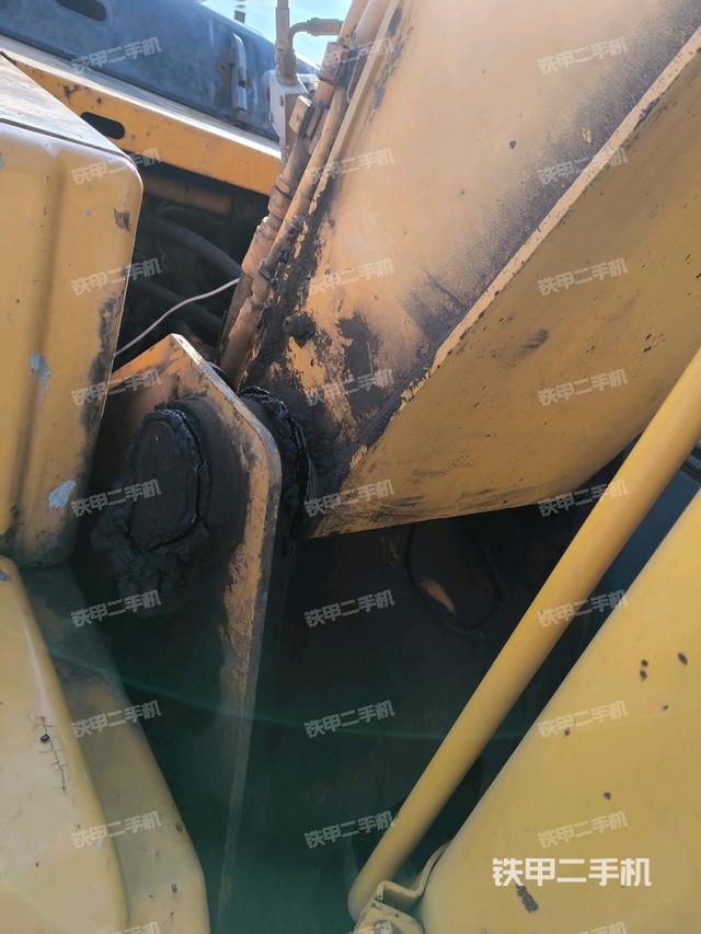 大臂整體?右側(cè)（工作和回轉(zhuǎn)裝置）