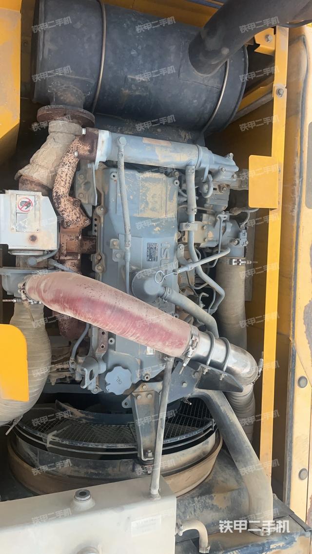 发动机整体俯视（整机外观）