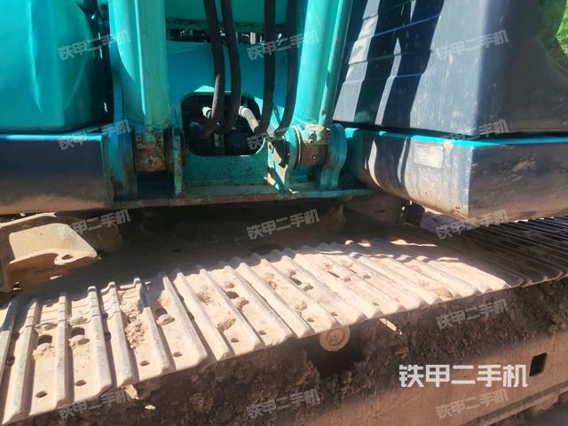 铲斗45度(工作和回转装置) 铲斗45度(工作和回转装置)