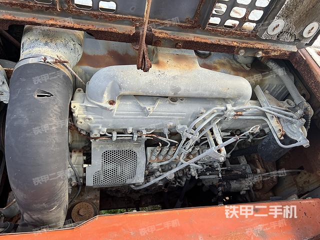 发动机整体俯视（整机外观）