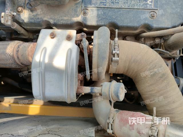 增压器特写(上车部件) 增压器特写(上车部件)