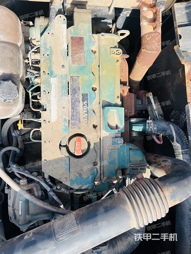 发动机整体俯视（整机外观）