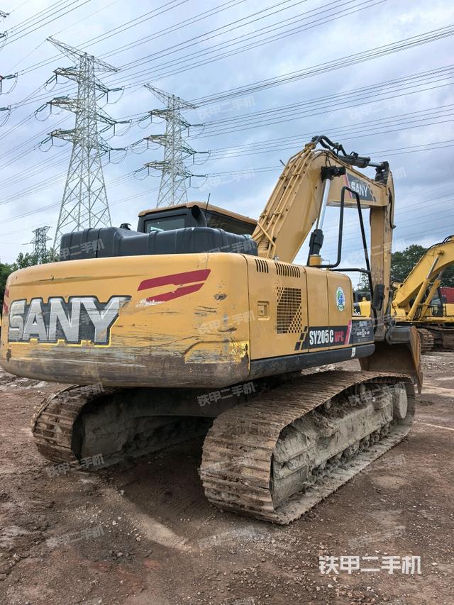 三一重工SY205C挖掘机