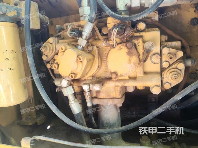 液壓泵室(大件艙室) 液壓泵室(大件艙室)