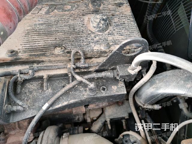 氣門室蓋螺絲特寫(上車部件) 氣門室蓋螺絲特寫(上車部件)