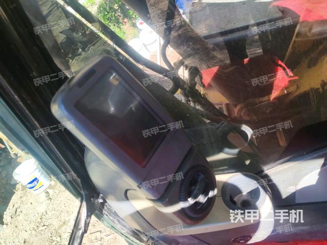 顯示屏?(駕駛室部分) 顯示屏?(駕駛室部分)