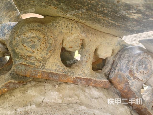 左側(cè)行走馬達(dá)蓋板(行走機(jī)構(gòu)) 左側(cè)行走馬達(dá)蓋板(行走機(jī)構(gòu))