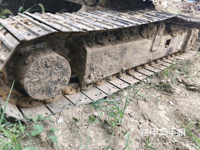 左侧履带整体 (行走机构) 左侧履带整体 (行走机构)