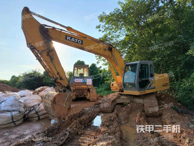 加藤HD820-R5挖掘機(jī)