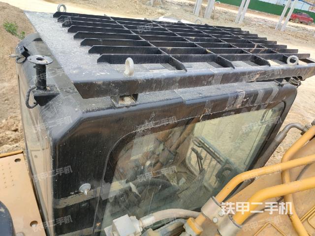 駕駛室頂部俯視(上車部件) 駕駛室頂部俯視(上車部件)