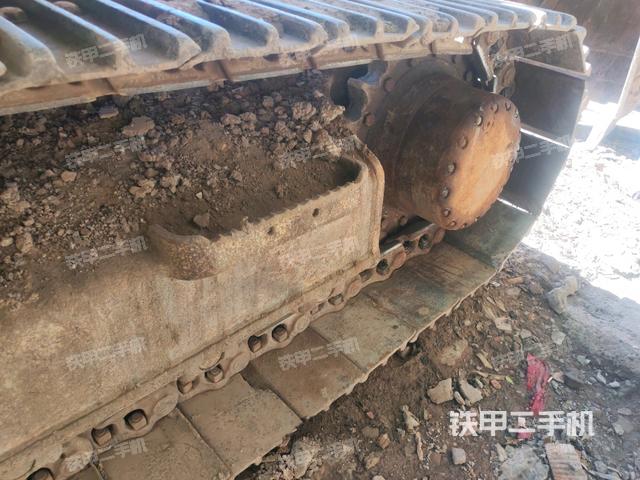 左驅(qū)動(dòng)輪(行走機(jī)構(gòu)) 左驅(qū)動(dòng)輪(行走機(jī)構(gòu))