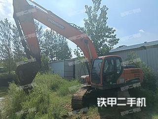 斗山DX220LC-9C挖掘机实拍图片