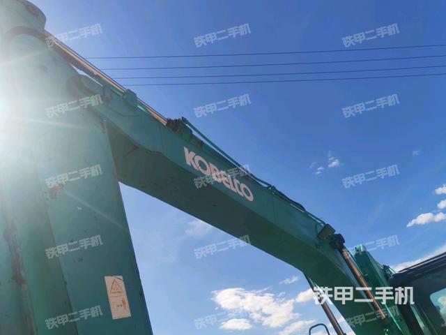 大臂整体 右侧(工作和回转装置) 大臂整体 右侧(工作和回转装置)