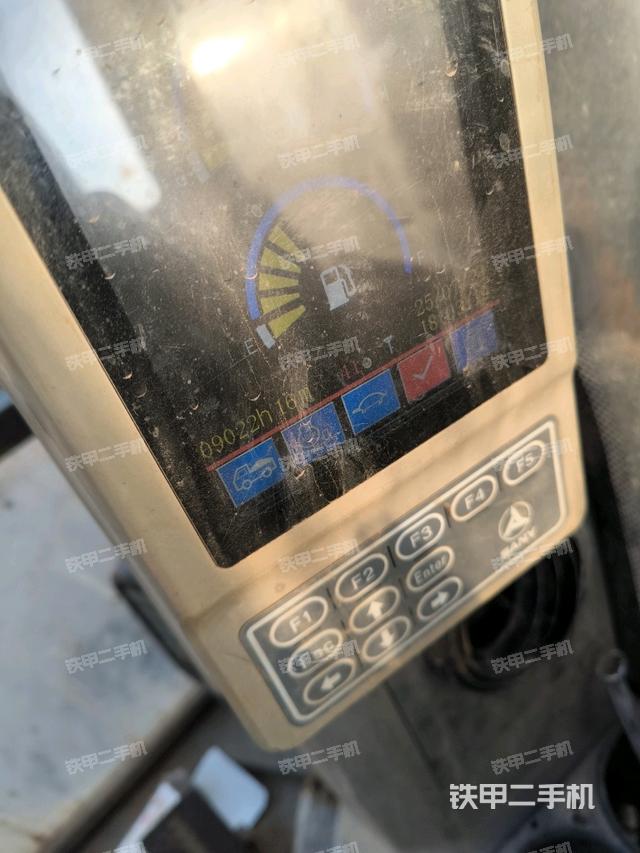 顯示屏?(駕駛室部分) 顯示屏?(駕駛室部分)