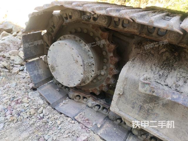 右驱动轮(行走机构) 右驱动轮(行走机构)
