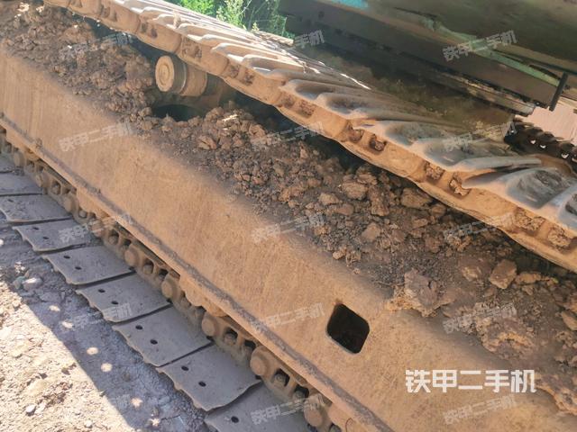 右侧行走马达盖板(行走机构) 右侧行走马达盖板(行走机构)
