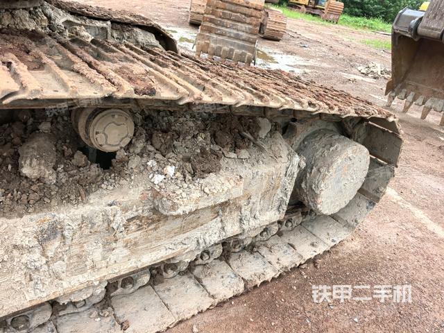 左側(cè)履帶整體?(行走機構(gòu)) 左側(cè)履帶整體?(行走機構(gòu))