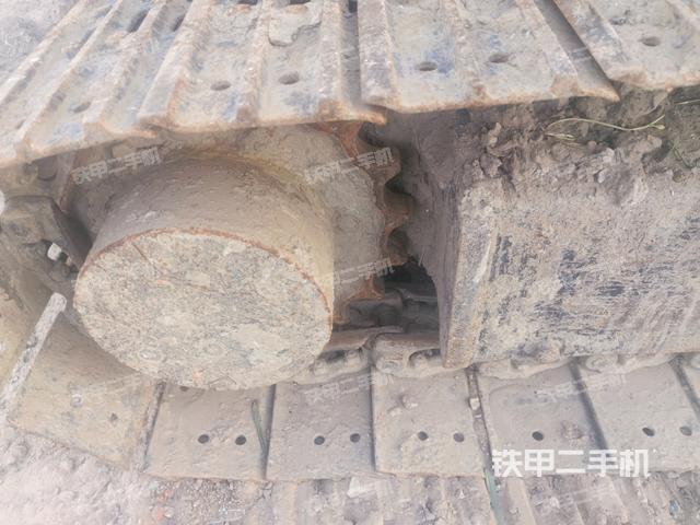 右驅(qū)動(dòng)輪(行走機(jī)構(gòu)) 右驅(qū)動(dòng)輪(行走機(jī)構(gòu))