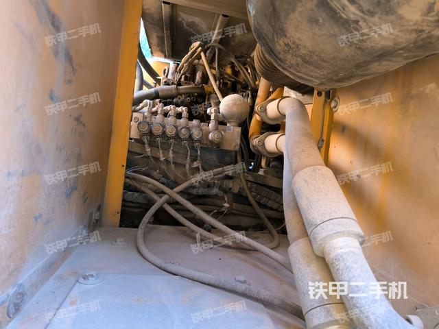 電瓶(大件艙室) 電瓶(大件艙室)