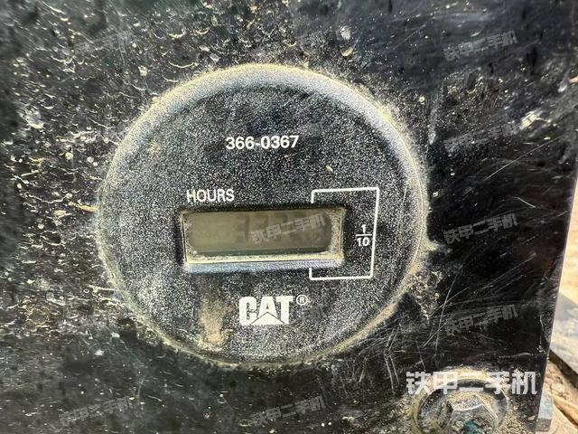 驾驶室整体(整机外观) 驾驶室整体(整机外观)