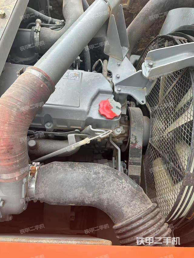 发动机整体俯视（整机外观）