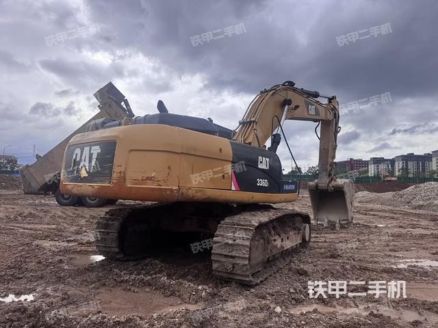 右后45(整機(jī)外觀) 右后45(整機(jī)外觀)
