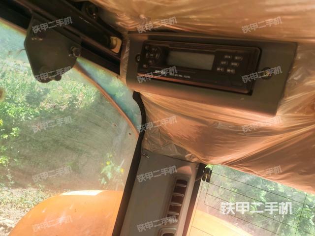 后窗玻璃角標(biāo)(駕駛室部分) 后窗玻璃角標(biāo)(駕駛室部分)