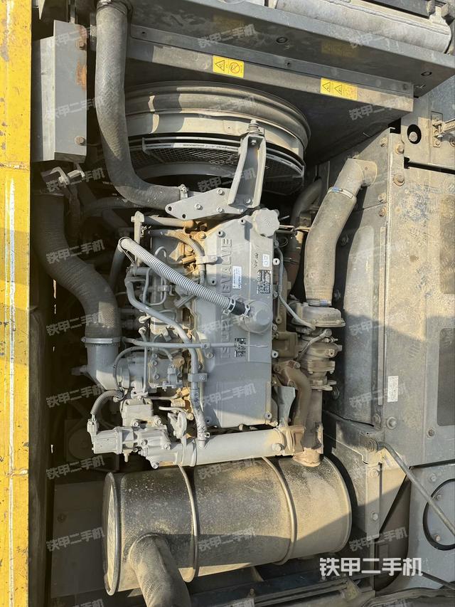 發(fā)動(dòng)機(jī)整體俯視(整機(jī)外觀) 發(fā)動(dòng)機(jī)整體俯視(整機(jī)外觀)