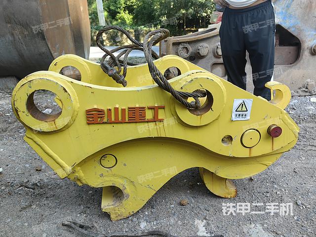 整機左側(設備外觀及核心部件) 整機左側(設備外觀及核心部件)