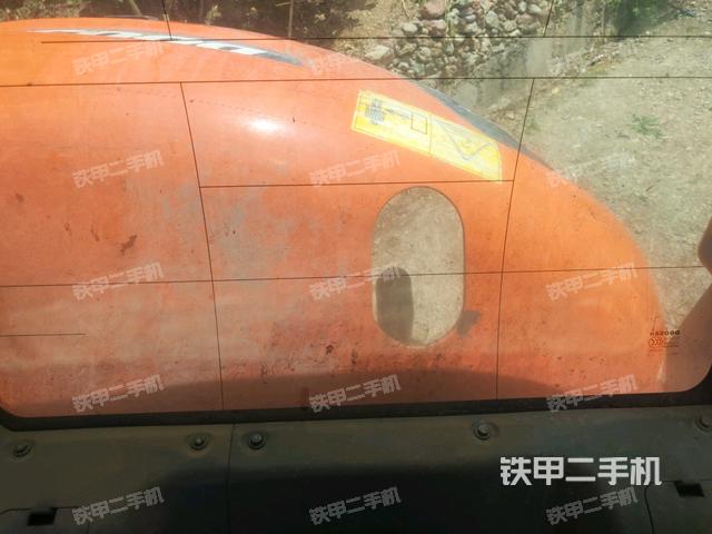 座椅左側(cè)控制臺/音響/含左手柄(駕駛室部分) 座椅左側(cè)控制臺/音響/含左手柄(駕駛室部分)