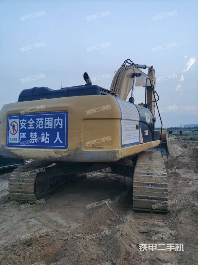 整機右后45°(整機外觀) 整機右后45°(整機外觀)