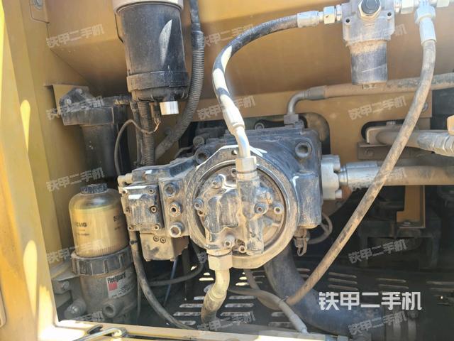 电瓶(大件舱室) 电瓶(大件舱室)