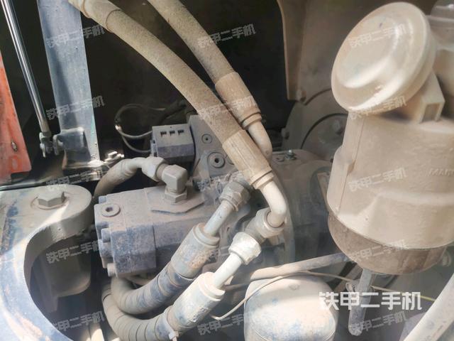 液壓泵室(大件艙室) 液壓泵室(大件艙室)