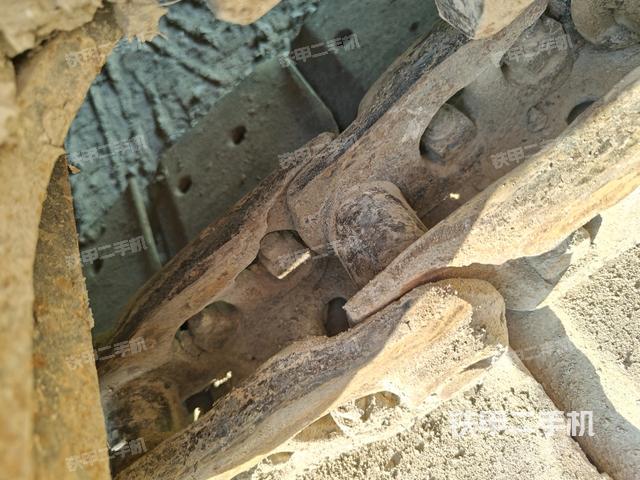 右側(cè)行走馬達(dá)蓋板（行走機(jī)構(gòu)）