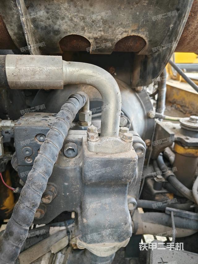 液壓泵室(大件艙室) 液壓泵室(大件艙室)