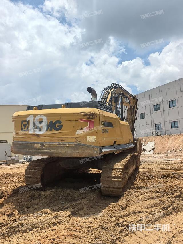 駕駛室頂部（整機(jī)外觀）