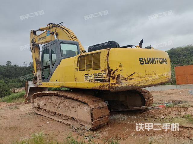 整機右后45°(整機外觀) 整機右后45°(整機外觀)