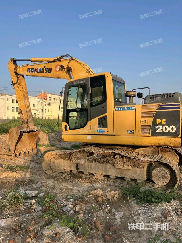 小松PC200-8M0挖掘機(jī)