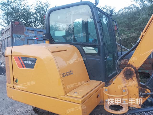 柳工CLG906F挖掘机