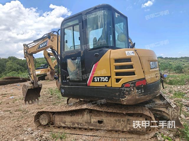 整機(jī)右后45°(整機(jī)外觀(guān)) 整機(jī)右后45°(整機(jī)外觀(guān))