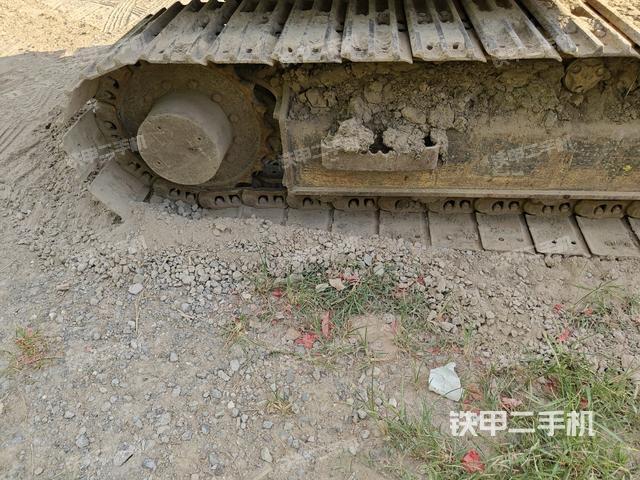 左導(dǎo)向輪（行走機(jī)構(gòu)）