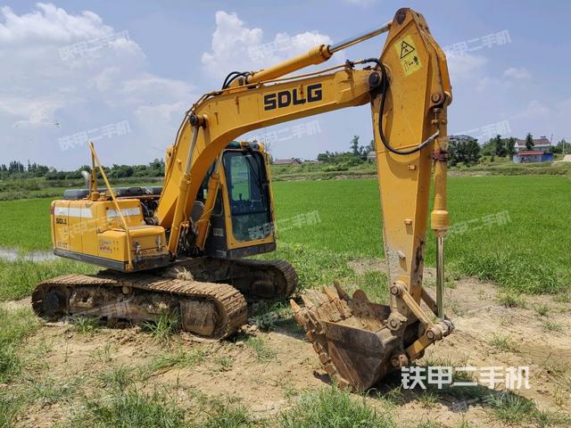 山东临工E6125F挖掘机