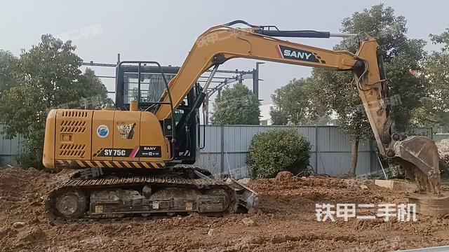 三一重工SY75挖掘機