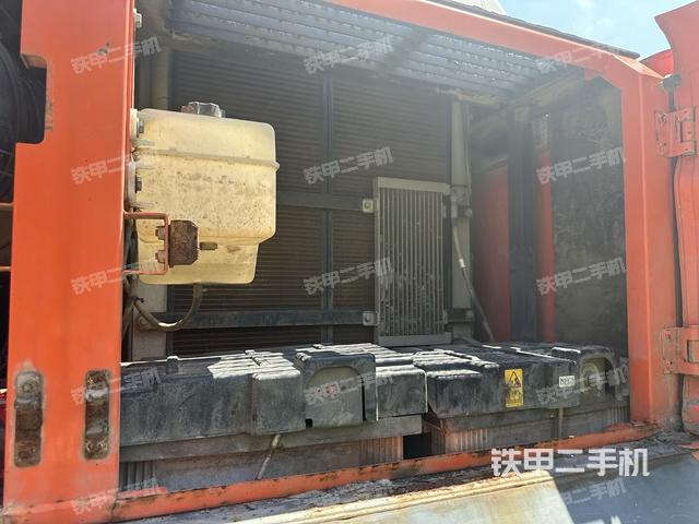 散熱器正面（大件艙室）