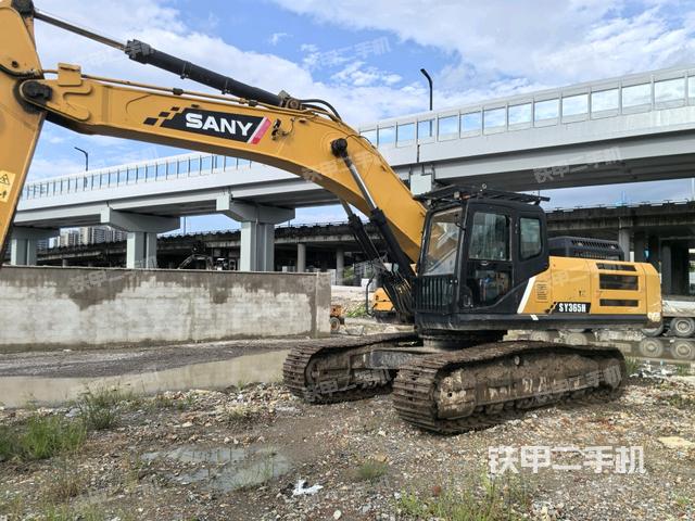 三一重工SY365H挖掘機(jī)