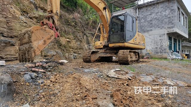 柳工CLG915D挖掘機