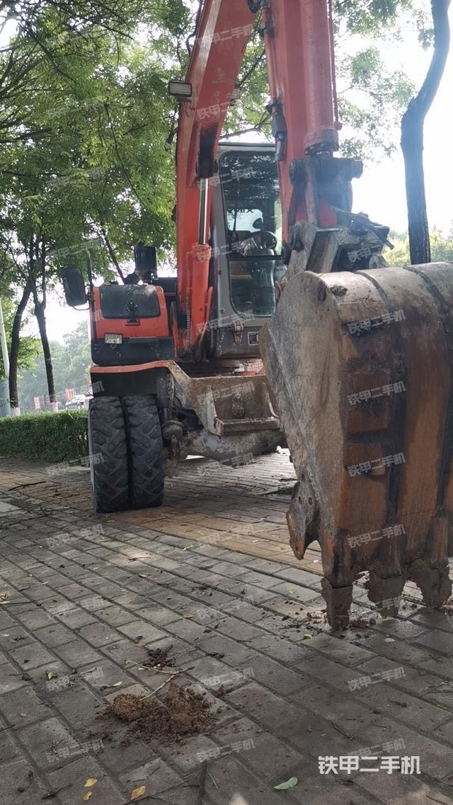 整机右后45°（整机外观）