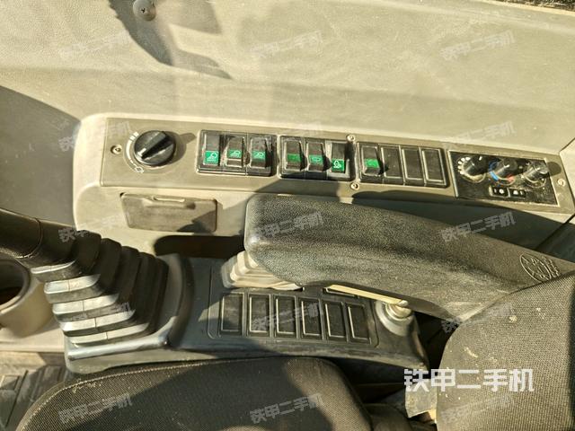 頂棚整體（駕駛室部分）